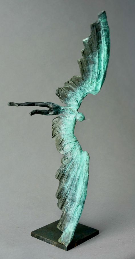 Small bronze Icarus , by Philip wakeham 2018 Sculpture Art Clay, Sculpture Metal, Wire Sculpture, Figurative Sculpture, Sculpture Clay, Clay Sculpture, Wire Art, Art Plastique, Art Moderne