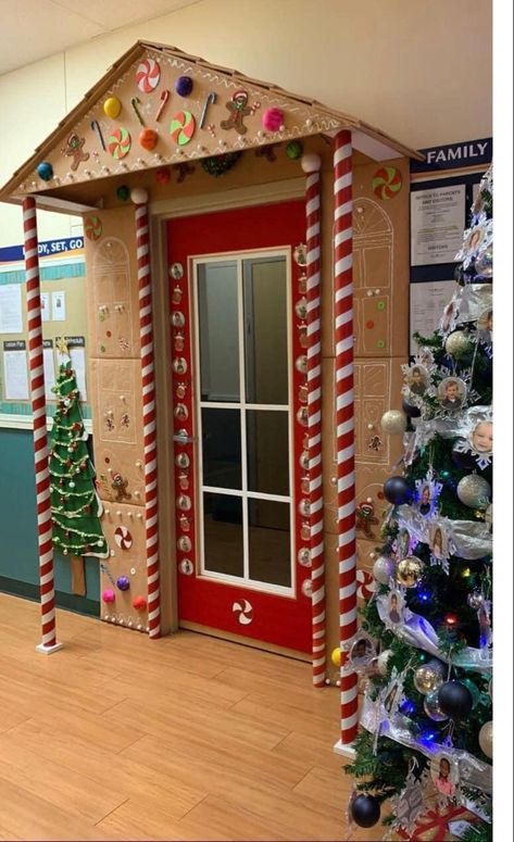 Merry Christmas Classroom Decoration, Christmas Door Ideas School, Candy Christmas Door, School Christmas Grotto Ideas, Door Decorating For Christmas Office, Santa Claus Classroom Door, Christmas Door Themes For Work, Gingerbread Office Decorating Ideas, Ginger Bread House Door Decoration