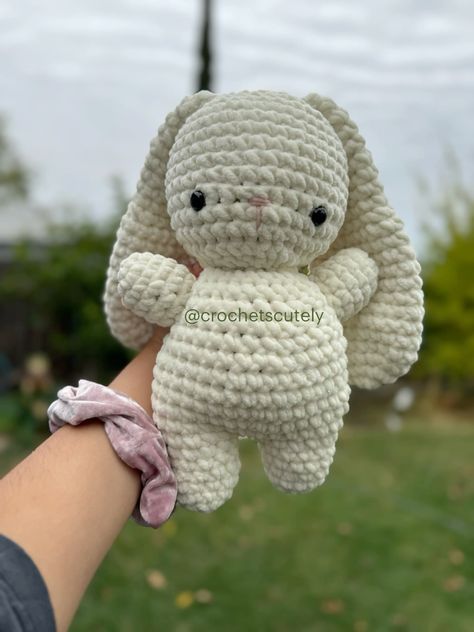 Crochet Bunny - Floppy Ears - 13 Inches #crochetpattern #crochetpatternsamigurumi #crochetamigurumi #cuteamigurumi #crochetplushies Chenille Yarn Crochet Patterns, Bunny Floppy Ears, Chenille Yarn Crochet, Crocheted Bunny, Crochet Patterns Baby Boy, Easy Crochet Animals, Crochet Patterns Free Beginner, Crochet Animals Free Patterns, Chenille Yarn