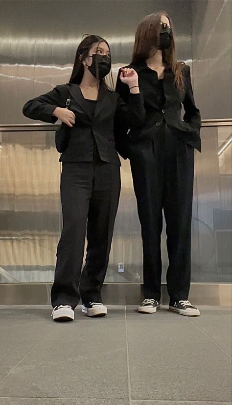 Orchestra Concert Fit, Black Suits Aesthetic, Concert Black Outfit Orchestra Men, Concert Black Outfit, Concert Black Outfit Orchestra, Suits Aesthetic, Concert Black, Orchestra Concerts, Fancy Fits