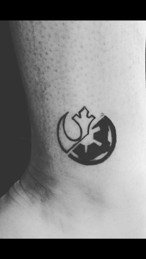 May the force be with you. Tatto on my ankle. I Am One With The Force Tattoo, May The Force Be With You Tattoo, Stick Tattoo, Brain Tattoo, Ring Finger Tattoos, Writing Tattoos, Fresh Tattoo, Geniale Tattoos, Star Wars Tattoo