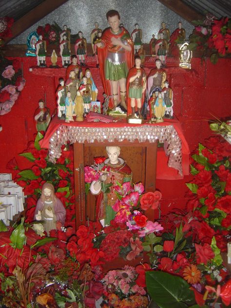 Mexican folk magic | New World Witchery - the Search for American Traditional Witchcraft Mexican Witchcraft, Hoodoo Altar, Christian Saints, St Martin Of Tours, Pagan Magick, Saint Teresa Of Calcutta, St Dymphna, St Florian, Following Jesus