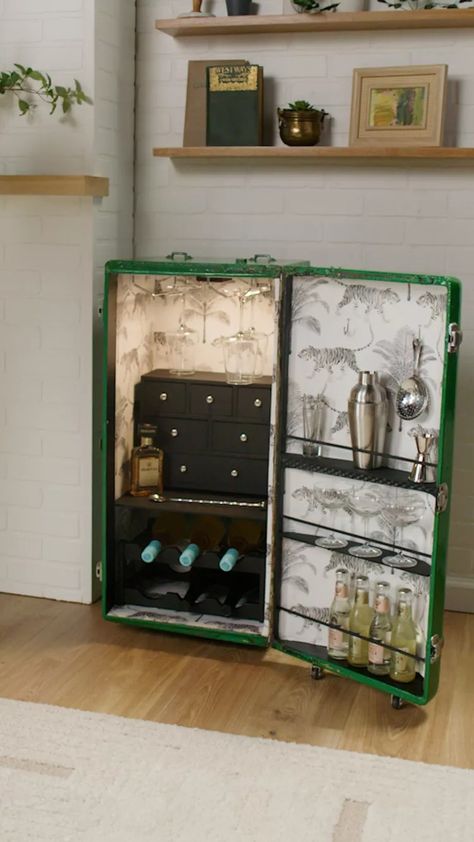 Turn an Old Trunk Into a Bar Cart With This DIY Project Diy Liquor Cabinet, Vintage Suitcase Decor, Small Wooden Shelf, Suitcase Decor, Diy Bar Cart, Old Trunks, Vintage Bar Carts, Cocktail Cabinet, Wine Bottle Rack