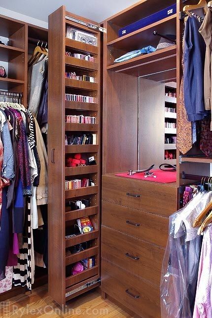 Dressing Table Ideas In Walking Closet, Walk In Closet Design Indian, Dressing Table Organisation Ideas Indian, Indian Walk In Closet Ideas, Indian Closet Designs, Indian Wardrobe Interior Design, 5x5 Closet, Indian Closet Organization, Dresser Top Organization Ideas