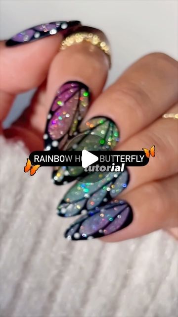 Jeanette Flores on Instagram: "Viral butterfly wing nail trend, but make them rainbow & holographic 💿😮‍💨🦋🤯🌈💅🏽 

Save & Share for summer nail inspo and Follow for more fun tutorials!

IB & Using @daily_charme (code: JEN10)
•Almond Medium Clear Charme Tips
•Holographic Twinkle Flash Charme Gels 
-H66 Briar Rose 🩷
-H59 Celebration 💛
-H51 Neverland 💚
-H71 Glass Slipper 🩵
-H72 Spellbound 💜
•Art Liner Brush 
•P01 Black Art Paint
•Diamond Shine Top Coat

#dailycharme #glassnails #holographicnails #magneticnails #uñas #nailtrends #springnails #nailinspo #rainbownails #ombrenails #jellynails #springnails2024 #cateyenails #pridenails #shortnails #pressonnails #almondnails #diynails #nailtutorials #tutorial #howto #stepbystep #holonails #summernails #uñas #colorfulnails #nailvideos" Rainbow Butterfly Nails, New Nail Trends 2024 Summer, Butterfly Wing Nails, Nail Polish Crafts Diy, Glass Nails Art, Nail Polish Crafts, Holo Nails, Rainbow Holographic, Nail Techniques