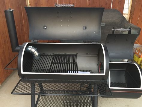 Smoker Designs, Bbq Pit Smoker, Barrel Bbq, Diy Smoker, Smoker Plans, Homemade Smoker, Bbq Pitmasters, Bbq Grill Smoker, Barbecue Smoker