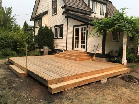 Cedar Decking, Deck Remodel, Laying Decking, Cedar Deck, Floating Deck, Patio Deck Designs, Wooden Deck, Deck Projects, Deck Plans