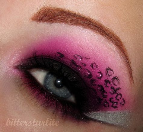 Leopard Makeup, Y2k Makeup, Scene Makeup, Out With Friends, Swag Makeup, Cool Makeup Looks, When I Go, Emo Makeup, Dope Makeup