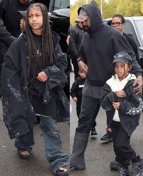 North West Braids, North West Outfits, North West Kardashian, Balenciaga Couture, Kim Kardashian And North, Kim Kardashian Family, Saint West, Kardashian Kids, Kardashian Family