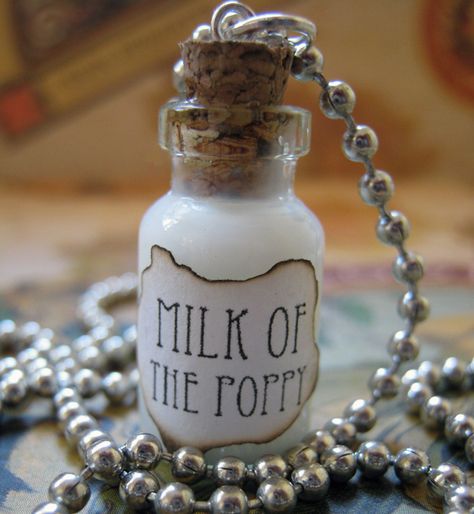 Milk of the Poppy Bottle Necklace- this is a reference to "Game of thrones" for their purposes, it is used as an antisthetic- However, there is a very real drink- Poppy milk.  It is sweet and so easy to make.  A Lithuanian Christmas drink. Milk Of The Poppy, Game Of Thrones Wedding, Game Of Thrones Party, Game Of Thrones 3, Valar Dohaeris, Got Party, Bottle Jewelry, Iron Throne, Viewing Party