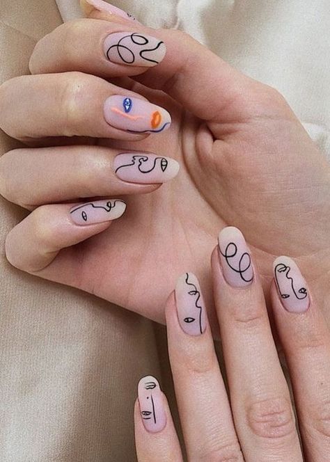 abstract women face nails, matte nails, abstract nails, women face nails, abstract drawing nails Picasso Nails, Round Nail Designs, Easter Nails Easy, Nail Design Glitter, Continuous Line Art, Spring Break Nails, Abstract Nails, Elegant Nail Art, Spring Acrylic Nails