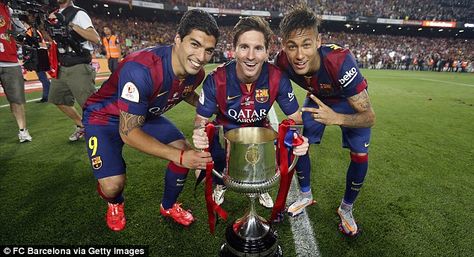 Suarez (left), Messi (centre) and Neymar (right) pose with the Copa del Rey trophy on May 30 Neymar 2015, Messi 2015, Messi Pictures, Neymar Barcelona, Messi Goals, Cristiano Ronaldo Real Madrid, Messi Neymar, Messi Photos, Messi And Neymar