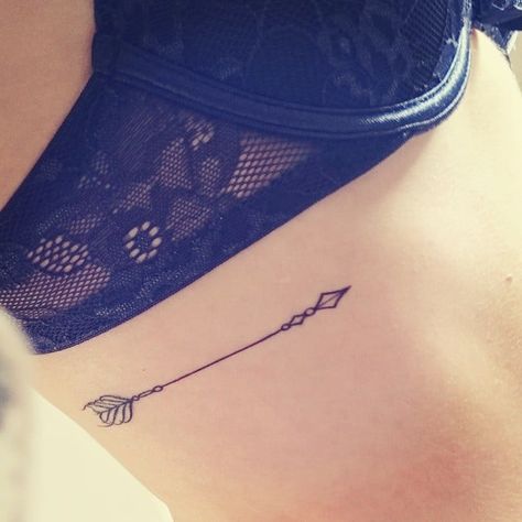 An Arrow Tattoo, Meaning Of Arrow Tattoo, One Word Tattoo, Cage Tattoos, Arrow Tattoo Design, Ribcage Tattoo, Bff Tattoos, Cute Small Tattoos, Arrow Tattoo