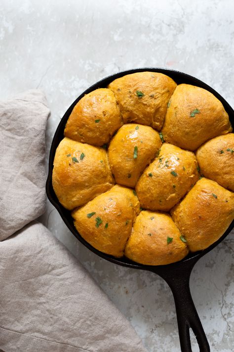 Potato Bread Rolls, Herb Dinner Rolls, Sweet Potato Rolls, Steamed Sweet Potato, Potato Rolls, Sweet Potato Bread, Vegan Richa, Potato Roll, Vegan Holidays