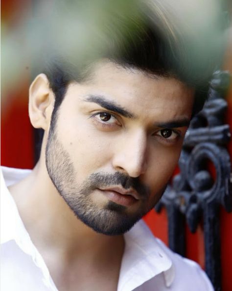 Gurmeet Choudhary, Most Handsome Men, Manish, Handsome Actors, Cool Pictures, Singing, Actors, Celebrities, Fictional Characters