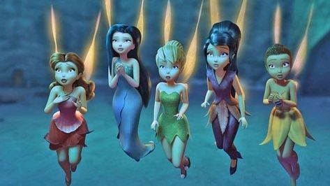 Tinkerbell Movies Aesthetic, Legend Of The Neverbeast, The Neverbeast, Tinkerbell Characters, Tinkerbell Party Theme, Fairies Movie, Tinkerbell Wallpaper, Tinkerbell Movies, Disney Princess Babies