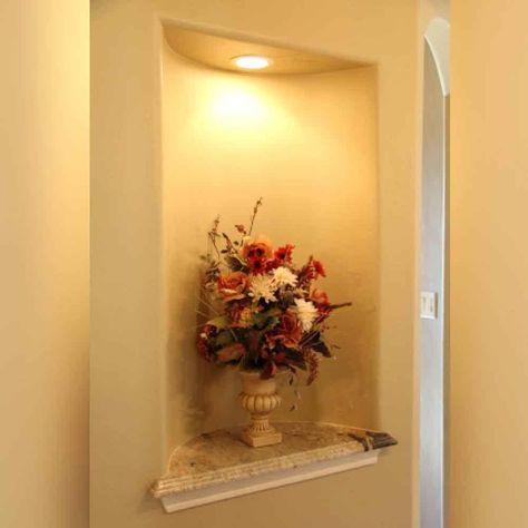 Creative and Useful Ways to Decorate a Wall Niche - Modern Wall Niches Decoration Ideas Corner Wall Niche Ideas, Modern Wall Niche Ideas, Recessed Wall Niche Decor, Wall Niche Entryway, Decorating A Niche In A Wall, Niche Ideas Living Room, Wall Niche Ideas Living Room, Recessed Wall Niche Ideas, Niche In Wall