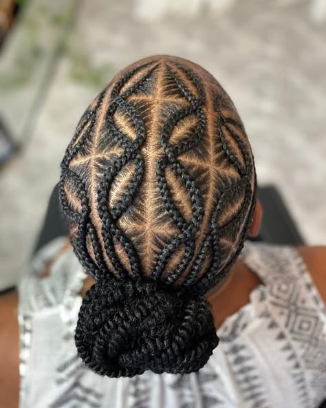 House Hair Salon, Cornrow Hairstyle, Feed In Braids Hairstyles, African Hair Braiding Styles, Box Braids Hairstyles For Black Women, Braided Cornrow Hairstyles, Trendy Hairstyle, Hair Twist Styles, Cool Braid Hairstyles