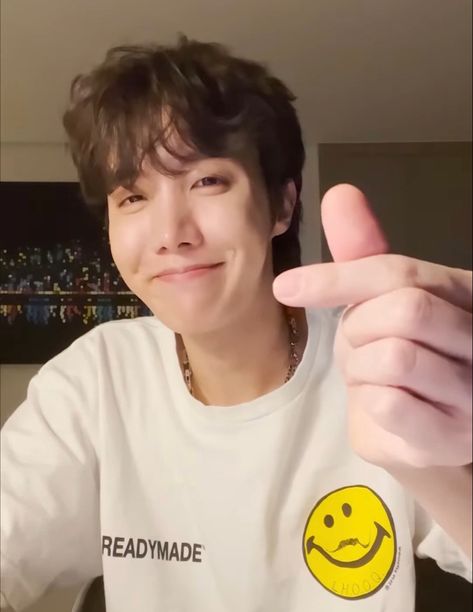 Bt21 Mang, Jhope Cute, Hoseok Bts, I Love Bts, Bts J Hope, J Hope, Bts Members, Bts Book, Foto Bts