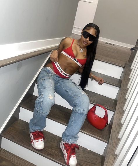 Cute Red Outfits Black Women, Red Pants Outfit Black Women, Outfits With Red Hair Black Women, Red And White Outfit Black Women, Red And Black Outfits For Women, Red Outfit Black Women, Red Outfits Black Women, Lanvin Outfit, Fashion Outfits Modest