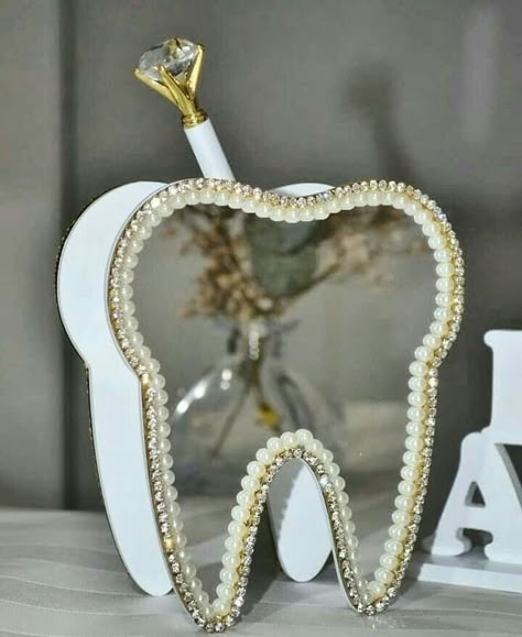 Dentist Art, Dentist Office Design, Dentist Logo, Dental Aesthetics, Dental Office Design Interiors, Kedokteran Gigi, Dental Hygiene School, Dentistry Student, Dental Anatomy