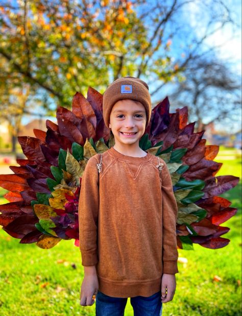 Turkey Costume For Kids, Turkey Costume Diy, Diy Turkey Costume, Turkey Halloween Costume, Stroller Costume, Class Mom, Turkey Costume, Leaf Turkey, Diy Turkey