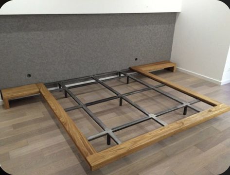 Steel Bed Design, Photo Diy, Welded Furniture, Bed Frame Design, Steel Bed, Diy Bed Frame, Metal Furniture Design, Bedroom Bed Design, Bed Furniture Design