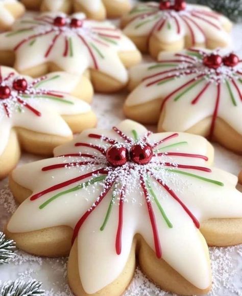 Merry Christmas Sugar Cookies, Italian Christmas Cookie Recipes, Christmas Sugar Cookies Decorated, Italian Christmas Cookies, Recipes Holiday, Recipes Italian, Clothes Hacks, Jamie Oliver Recipes, Christmas Foods