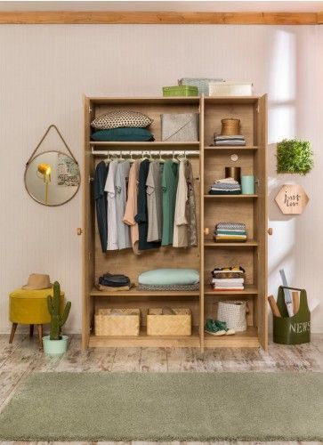 Clothing Rack Bedroom, Open Wardrobe, Closet Design Layout, Building Furniture, Build A Closet, Diy Furniture Bedroom, Bedroom Closet Design, Wardrobe Furniture, Indian Home Decor