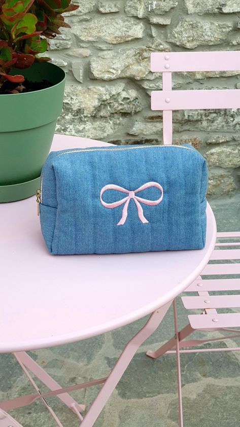 Quilted Denim Bow Makeup Bag, Small Denim Quilted Toiletry Bag With Embroidered Pink Bow, Travel Beauty Bag, Cute Gift For Bridesmaid Quilted Toiletry Bag, Bow Makeup, Travel Beauty Bag, Quilted Denim, Denim Bows, Denim Quilt, Bag Stand, Beauty Case, Bag Cute