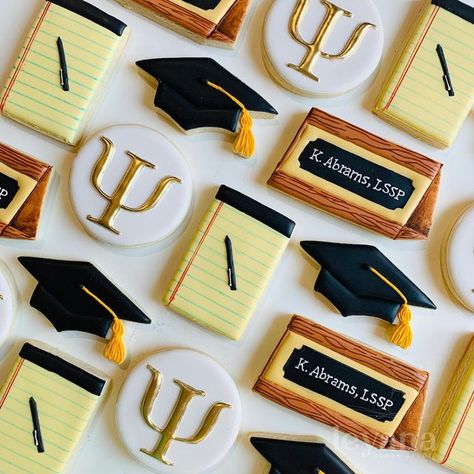 Psychology Grad Party Ideas, Graduation Party Psychology, Psychology Graduation Party Ideas, Psychology Party Ideas, Psychology Themed Graduation Party, Psychology Themed Party, Phd Cookies, Psychology Graduation Party, Graduation Psychology