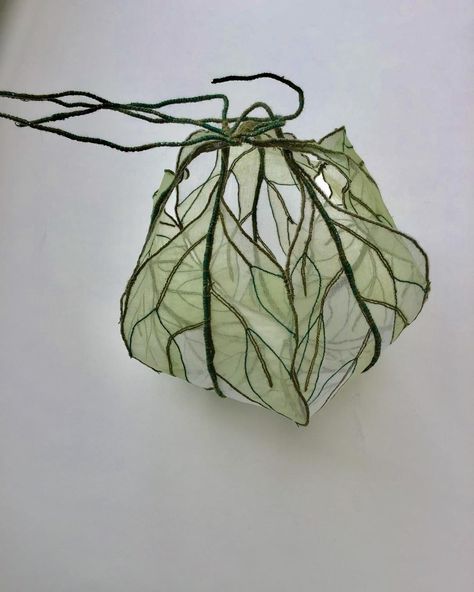 Button Sculpture, Wire Embroidery Textile Art, Organza Sculpture, Wire And Fabric Sculpture, Textile Leaves Fabric Art, Nature Textiles, Textile Vessels, Handmade Baskets Weaving, Semi-stitched Organza Fabric With Intricate Embroidery