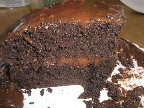 Die Beste Sjokolade Koek Ooit / Best Chocolate Cake Ever | recipes2live4's Blog Chocolate Fudge Layer Cake, Sjokolade Koek, Best Chocolate Cake Ever, Old Fashioned Chocolate Cake, Crazy Cake Recipes, Coconut Curry Chicken Recipes, Carrot Cake Recipe Easy, African Dessert, Chocolate Cake Recipe Moist