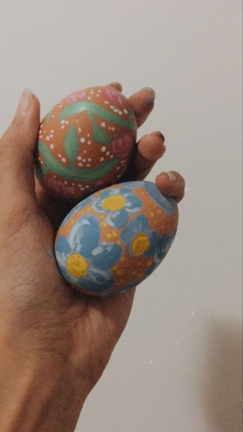 Aesthetic Egg Painting, Easter Egg Painting Aesthetic, Egg Painting Aesthetic, Easter Egg Aesthetic, Aesthetic Easter Eggs, Easter Eggs Aesthetic, Eggs Aesthetic, Eggs Flowers, Painting Aesthetic