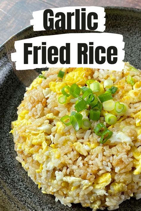 Try this better than take-out fried rice recipe. Garlic Rice Recipe, Rice Dishes Healthy, White Rice Recipe, White Rice Recipes, Garlic Fried Rice, Honey Sesame Chicken, Comfort Casseroles, Healthy Rice, Rice Side