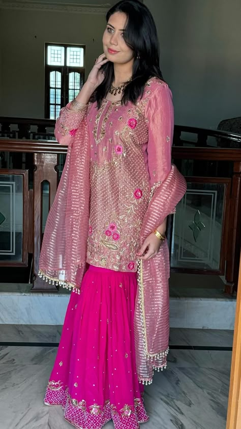 Festive couture by @theladyscode For Queries ☎️ Whatsapp :- 7973733316 Worldwide 🌍 Shipping 🛍 🛒 #IndianFashion #PunjabiSuits… | Instagram Pink Velvet Suit, Eid Vibes, Party Wear Outfits, Fancy Suits, Layer Dresses, Velvet Suit Design, Suit Inspiration, Embroidery Suits Punjabi, Bridal Suits