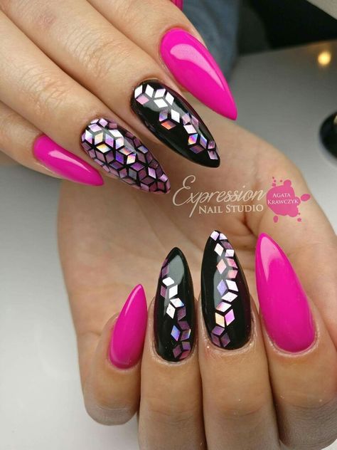 Mylar Nails, Geometric Nail, Best Nail Art, New Nail Art, Hot Nails, Gel Nail Designs, Fabulous Nails, Best Nail, Nail Polishes