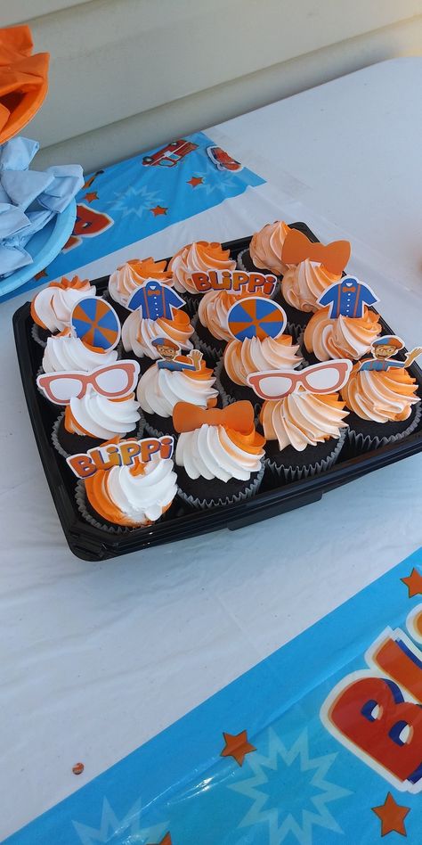 Simple Blippi Cake, Blippi Party, 3rd Birthday Cakes, 2nd Birthday Party Themes, Yard Sign, 2nd Birthday Parties, Bday Party, 3rd Birthday, 2nd Birthday