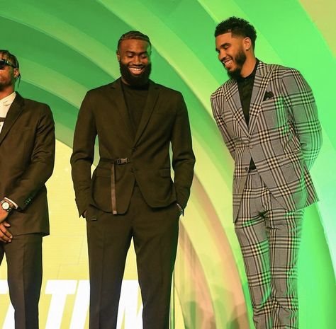 Basketball Players In Suits, Jayson Tatum Suit, Jayson Tatum And Jaylen Brown, Jason Tatum, Jaylen Brown, Boy Fits, Jordan Shoes Retro, Nba Pictures, Jayson Tatum