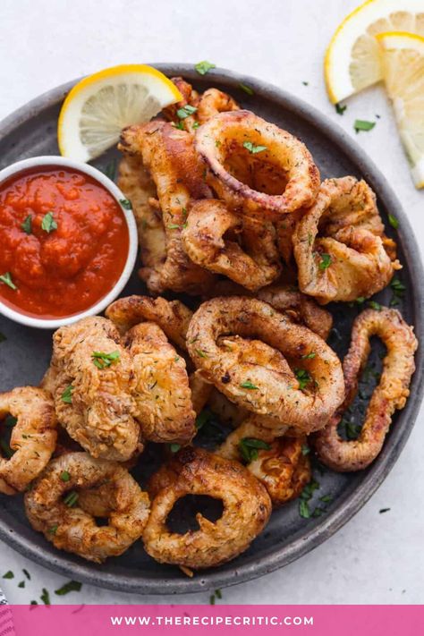 Delicious Texture and Flavor: This fried calamari recipe uses simple seasonings to get the flavor just right. Plus, the ratio of ingredients for the breading results in the perfect crispy texture. Sauce For Calamari, Fried Calamari Recipe, Calamari Recipe, Calamari Recipes, The Recipe Critic, Bacon Appetizers, Fried Calamari, Recipe Critic, Best Appetizer Recipes