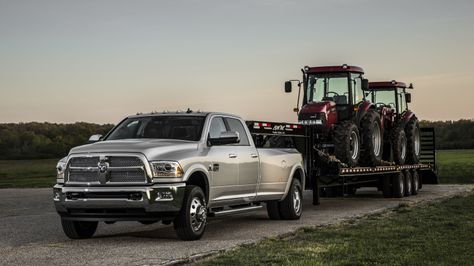 2016 Ram 3500HD Offers Most Torque Ever from a Mass-Produced Vehicle Trucking Business, Dodge Challenger Hellcat, Gooseneck Trailer, Shelby Mustang, Toyota Tacoma Trd, Ram Truck, Transport Companies, Dodge Viper, Dodge Ram 3500