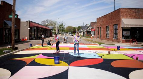 ‘Asphalt art’ is making roads safer – and is coming to a junction near you - Positive News Colored Asphalt, Asphalt Art, Pedestrian Safety, Positive News, Another Round, Scottish Artists, American Cities, Fort Collins, City Streets