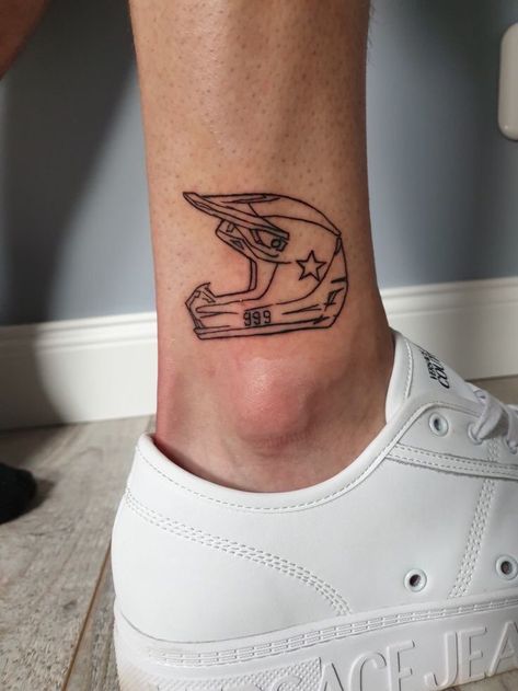 Small In Memory Tattoos Dads, Dirtbike Helmet Tattoo Design, Motocross Helmet Tattoo, Motocross Tattoo Ideas Women, Dirtbike Tattoo Ideas Motocross, Dirtbikes Tattoo, Motorcross Tattoo Ideas, Off Road Tattoo, Sportbike Tattoo