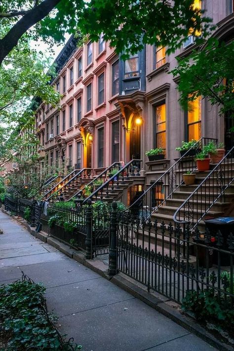 Nyc Brownstone, Brownstone Homes, New York Brownstone, Nyc House, Park Slope Brooklyn, Townhouse Exterior, New York Buildings, Apartment Exterior, New York City Vacation