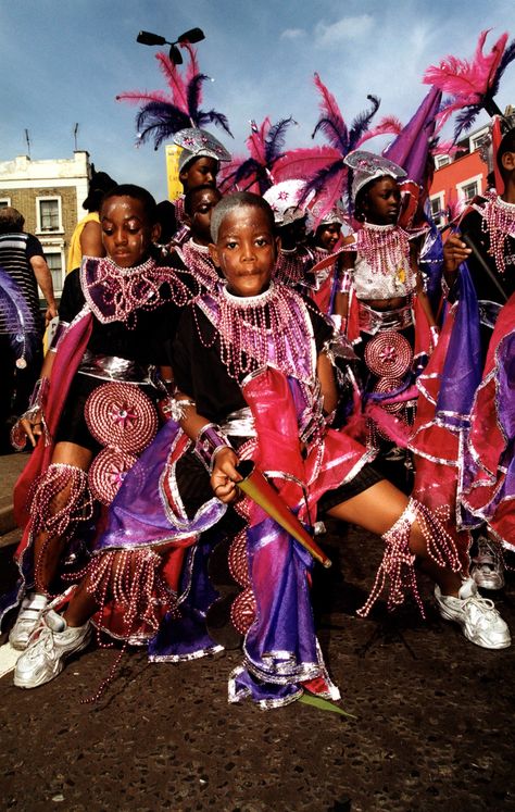 Notting Hill Carnival Outfit, Carnaval Notting Hill, Carnival London, Carnival Outfit Carribean, London Outfits, Carnival Outfit, 90s Slip Dress, Carnival Art, Notting Hill Carnival