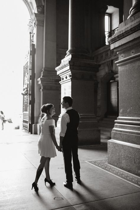 Philadelphia City Hall Elopement: Jessica + Austin - Sweetwater Portraits Blog Philadelphia City Hall Wedding Photos, Philly Courthouse Wedding, City Hall Wedding Photos Picture Ideas, Philadelphia Wedding Photos, Philly Elopement, Philadelphia Elopement, City Hall Nyc, Philadelphia Engagement Photos, Shoots Ideas