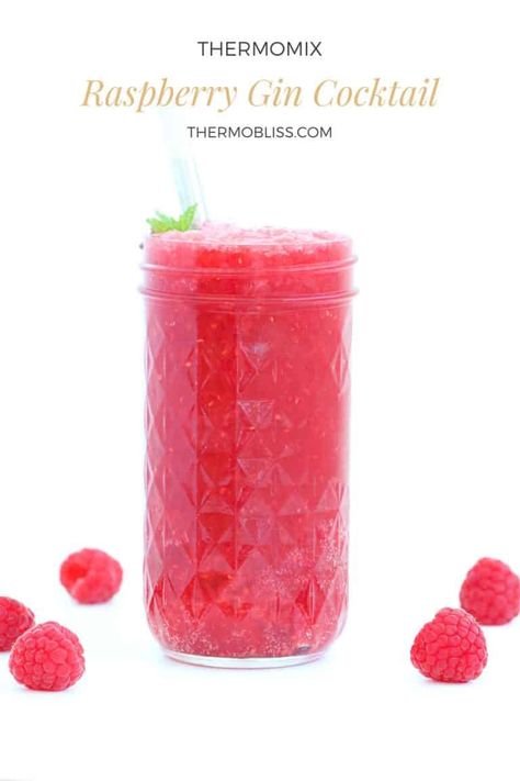 Thermomix Cocktails, Raspberry Gin Cocktail, Pink Gin Cocktails, Gin Drink Recipes, Gin And Soda, Sugar Free Lemonade, Homemade Baileys, Classic Gin Cocktails, Raspberry Gin