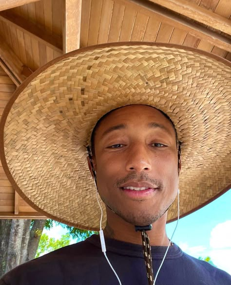 ً on Twitter: "48 Years Fine… " Nerd Pharrell, Skate Boy, Aging Backwards, Not Aesthetic, Diy Clothes Videos, Trust The Process, Pharrell Williams, Black Culture, My Favorite Music