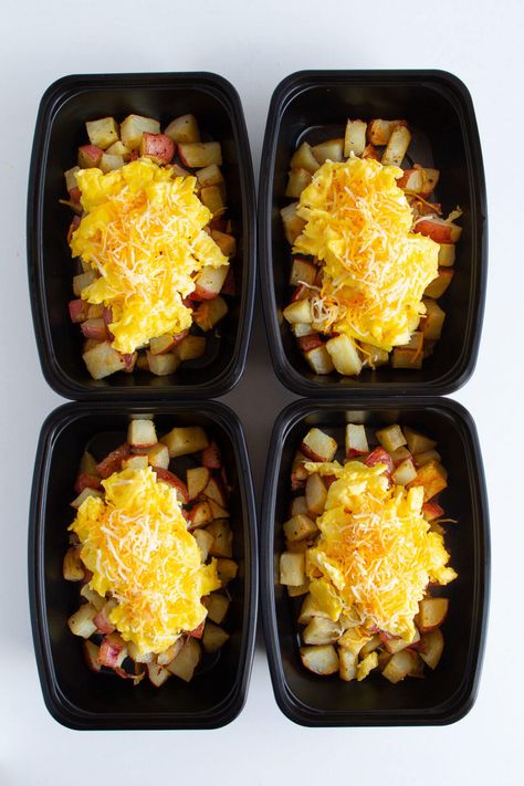 Make Ahead Breakfast Bowls - simple, delicious meal prep idea for the whole family. Breakfast Ideas To Reheat, Easy Take To Work Breakfast, Easy Reheatable Breakfast Ideas, Easy Reheat Breakfast Ideas, Reheat Breakfast Ideas, Homemade Breakfast Bowls, Breakfast Lunchable, Breakfast For Work, Make Ahead Breakfast Bowls