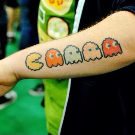 PaaMan Pac Man Tattoo, Solar Tattoo, Pacman Tattoo, Man Tattoo Ideas, Nintendo Tattoo, Marriage Tattoos, Couple Tat, Neon Tattoo, Nerd Tattoo